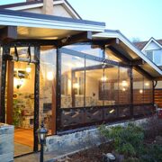 п. Родной. Изготовлены и установлены мягкие окна для комфорта в зоне "барбекю" жилого дома.